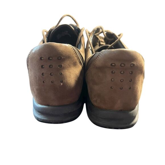 Clarks Womens Wave Olive Green Leather Lace Up Sneaker Walking Shoes Size 11M - Picture 9 of 12